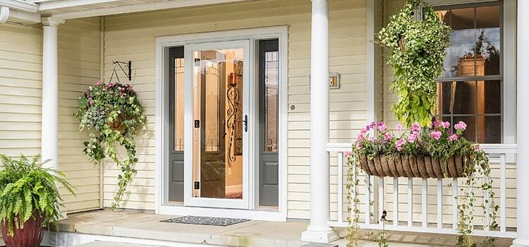 screen door installation in San Jose